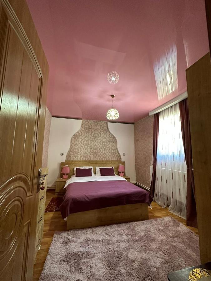 Guest House Elguja Qushashvili Kazbegi Luaran gambar