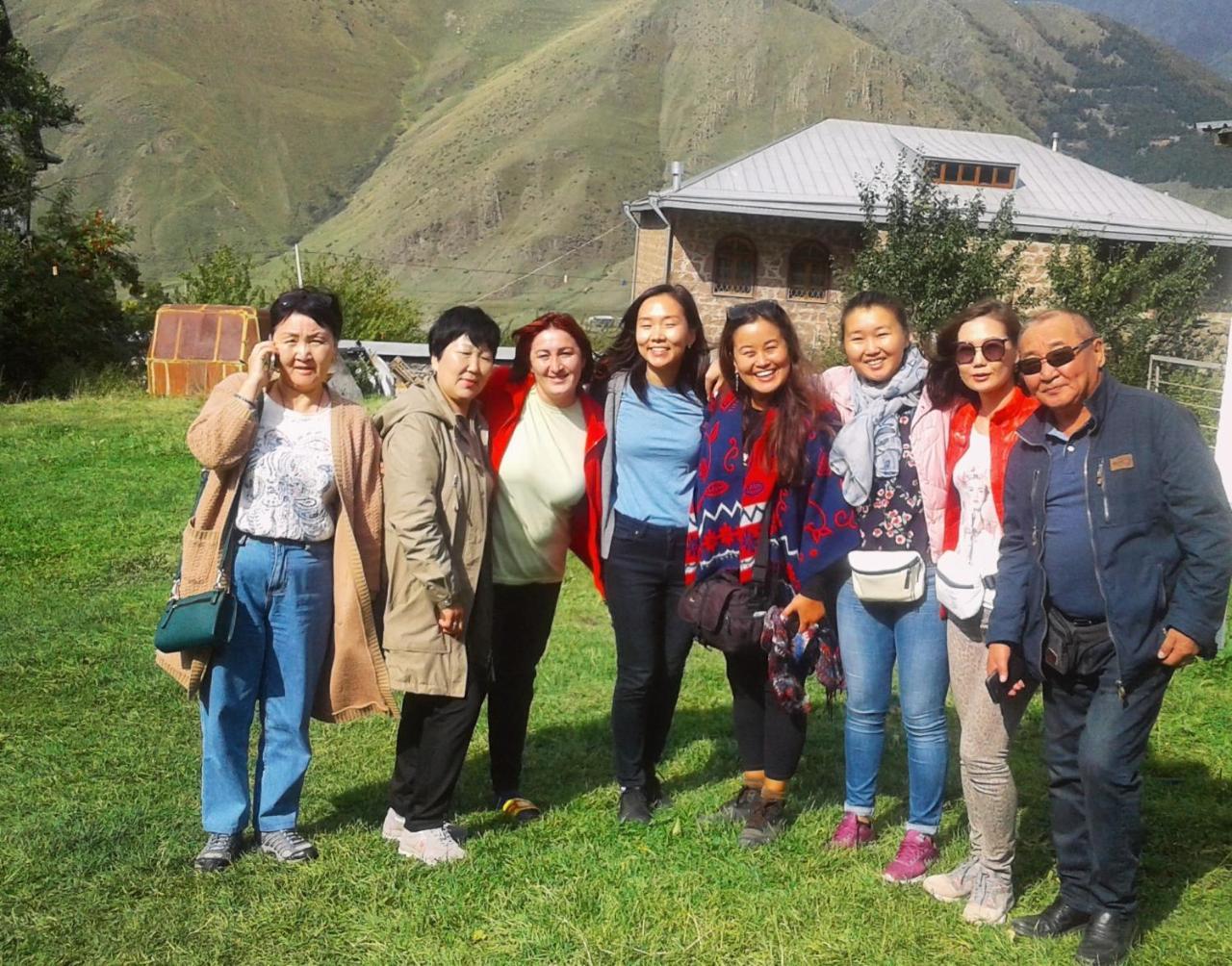 Guest House Elguja Qushashvili Kazbegi Luaran gambar